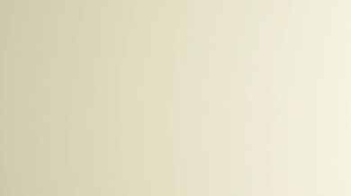 邪恶三人组下药迷翻美女同事带回酒店各种姿势轮流操高清完整版 (4)